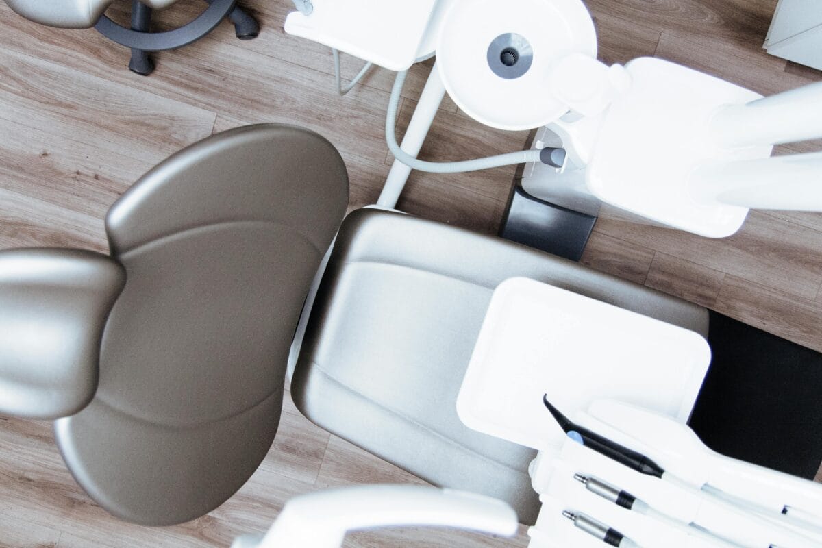 Full mouth dental implants